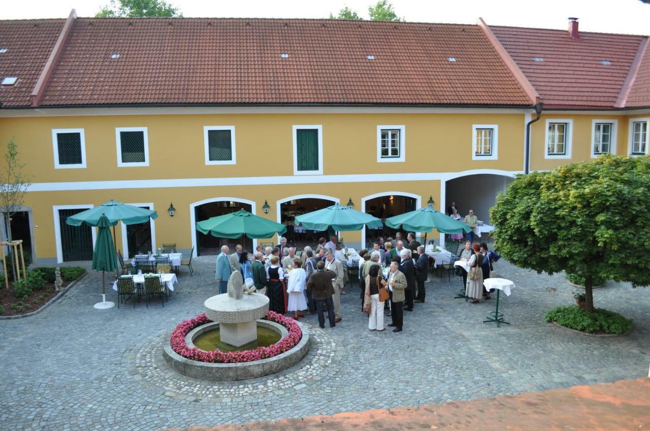 Gasthof Fischer Doernbach Wilhering Dış mekan fotoğraf