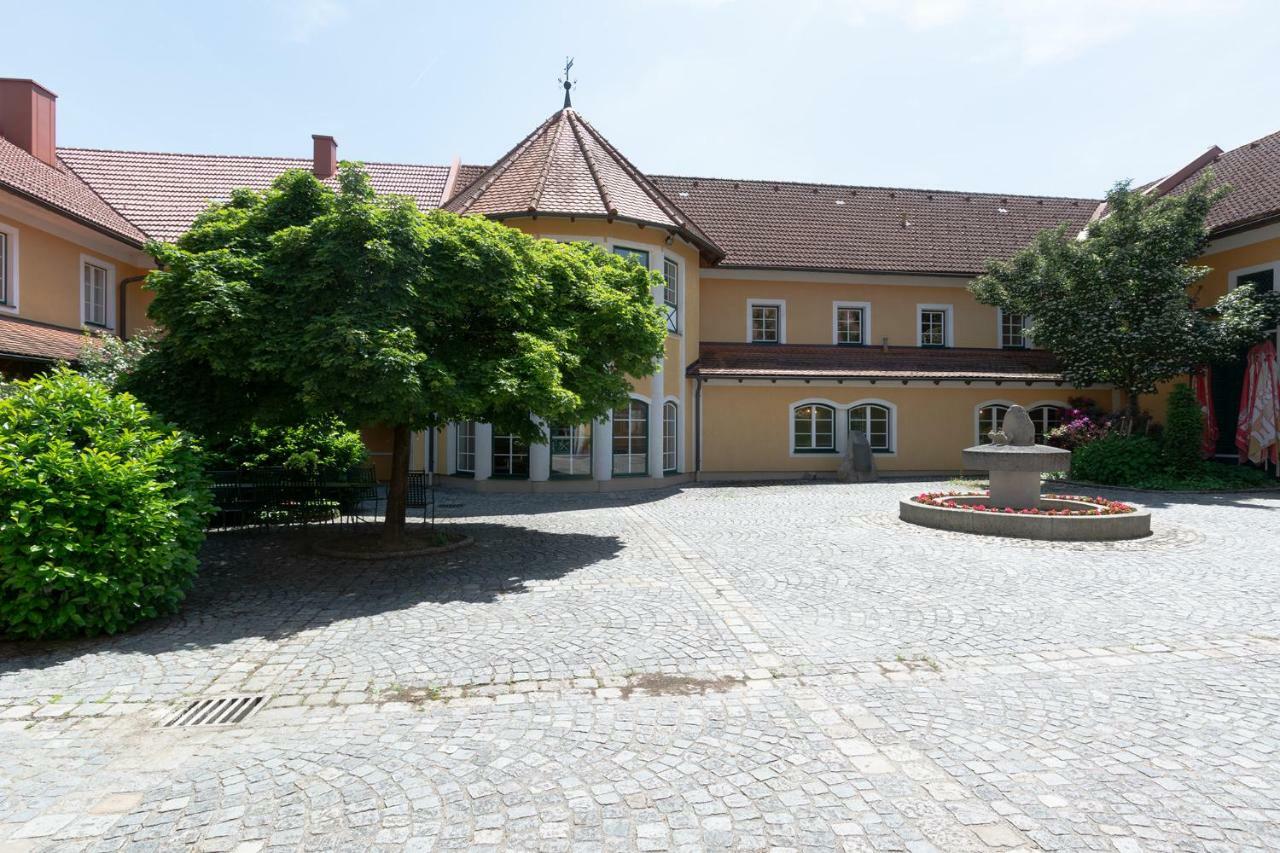 Gasthof Fischer Doernbach Wilhering Dış mekan fotoğraf
